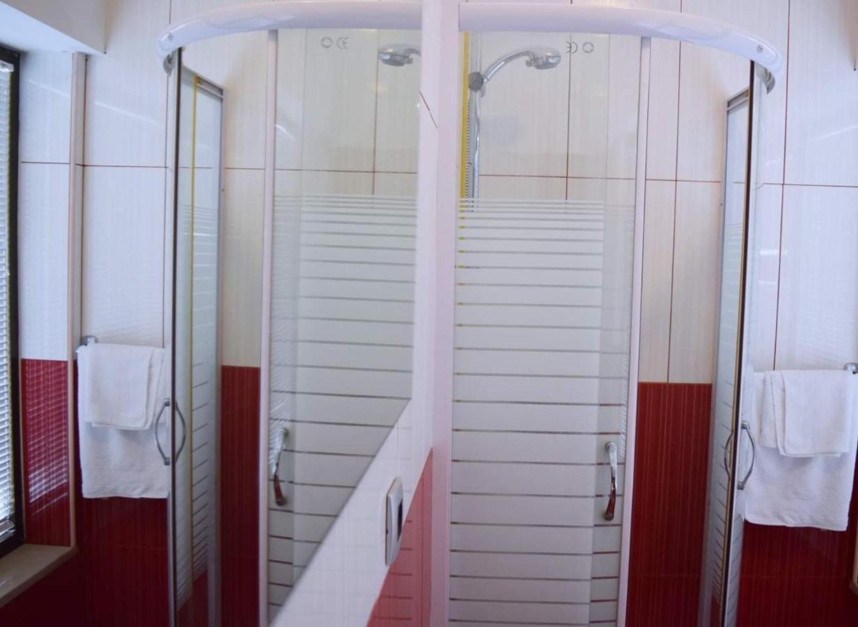 Apartmani Baki Podstrana Luaran gambar